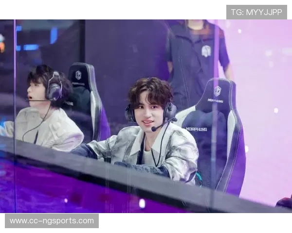 电竞比赛激战正酣 王者荣耀与英雄联盟双赛事精彩对决引爆全球热潮