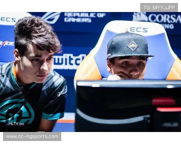 100 Thieves战队突破极限夺冠之路解析电竞传奇背后的奋斗与拼搏