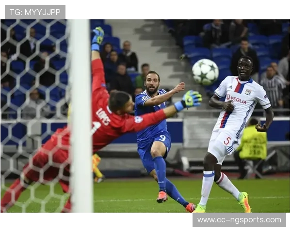 尤文图斯主场迎战里昂次回合争夺晋级机会的精彩对决